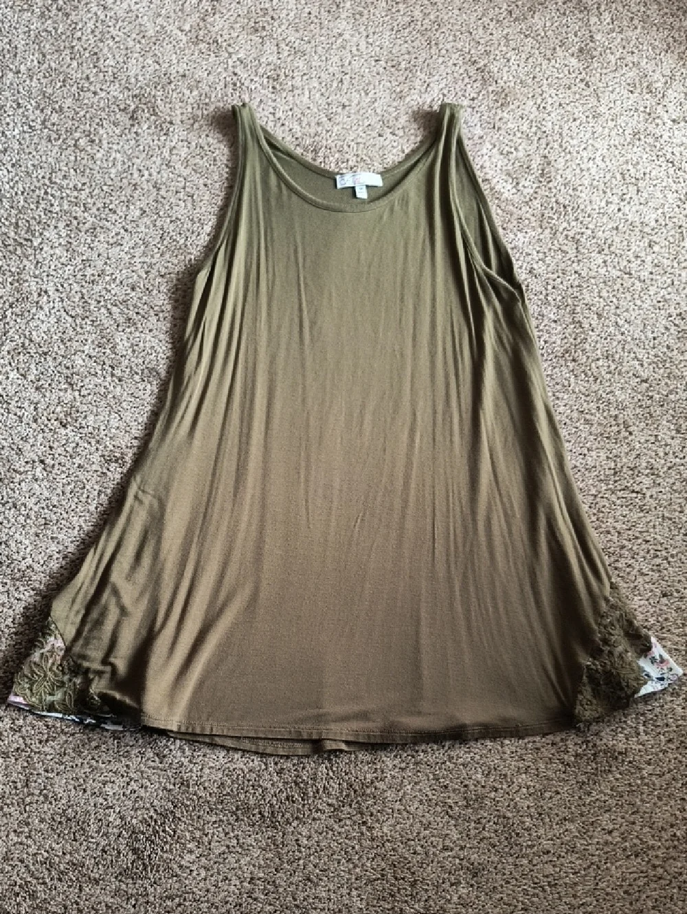 Flowy Olive Green Swing Tank with Lace Trim - Women - Picture 1 of 6